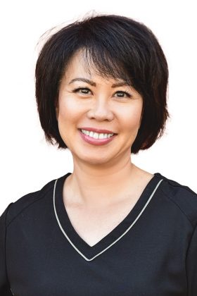Leanna | Admin | Northernhills Chiro | Northern Hills Chiropractic | North Calgary AB